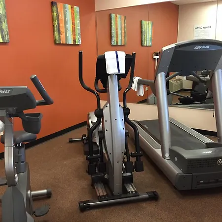 Holiday Inn Express Hotel & Suites Chicago-Algonquin By Ihg