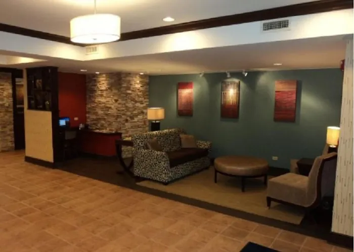 Express & Chicago-algonquin By Ihg Hotel 3*